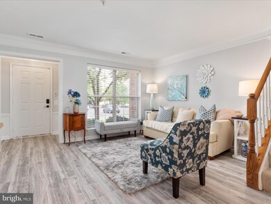 21817 Baldwin Square, Sterling, VA 20164 - photo 4