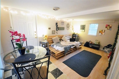 907 E 38th St unit B, Austin, TX 78705 - photo 3