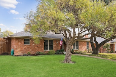 9414 Arborhill Dr, Dallas, TX 75243 - photo 2