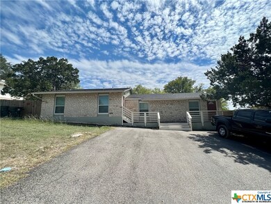 1111 Hazelton St unit 1113, San Marcos, TX 78666 - photo 2