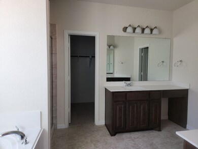 820 Taliaferro Trail, Springtown, TX 76082 - photo 7