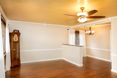 1328 Dupont St, Conway, PA 15027 - photo 3