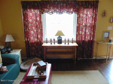 3055 Avon Rd, Bethlehem, PA 18017 - photo 5