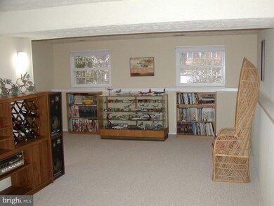 6110 Mantle Rd, Burke, VA 22015 - photo 2