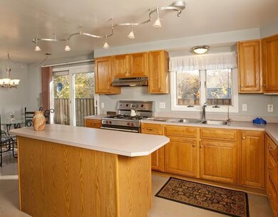 30 Highland Ave, Ogunquit, ME 03907 - photo 5