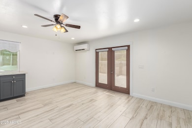 2056 W Dobbins Rd, Phoenix, AZ 85041 - photo 7