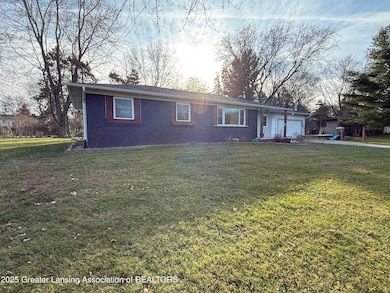 1465 Primrose Ln, Dewitt, MI 48820 - photo 2