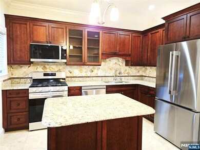 54 Central Ave unit 1, Tenafly, NJ 07670 - photo 4
