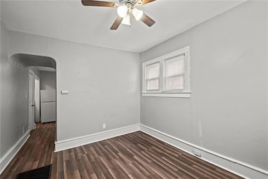 514 W Walnut St, Independence, MO 64050 - photo 3