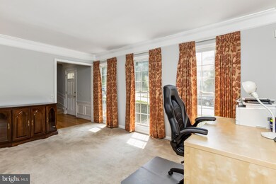 2832 Cleeve Hill Ct, Woodbridge, VA 22191 - photo 7