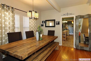 Dining area can accommodatea large table.