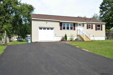 67 Jones Dr, Schenectady, NY 12309 - photo 2