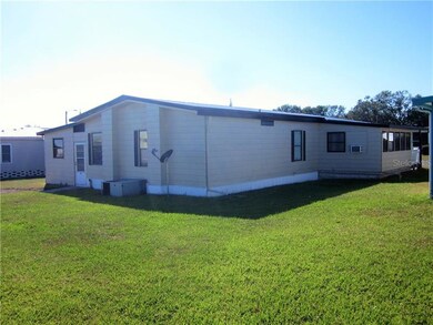 5646 Mandan St, Zephyrhills, FL 33542 - photo 2