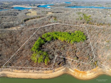 13172 Pleasure Heights Rd, Lowell, AR 72745 - photo 4