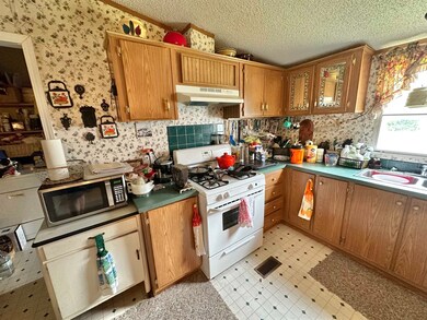 305 W 1st St, Seiling, OK 73663 - photo 6