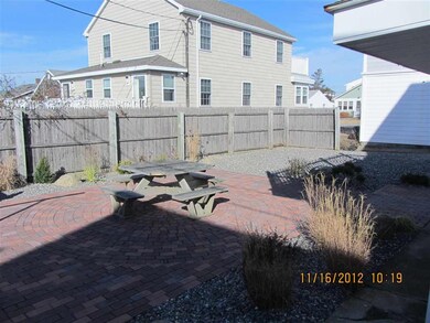 124 Ocean Dr unit Lower, Seabrook, NH 03874 - photo 5