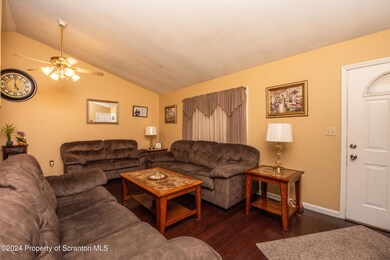 1719 Lafayette St, Scranton, PA 18504 - photo 6