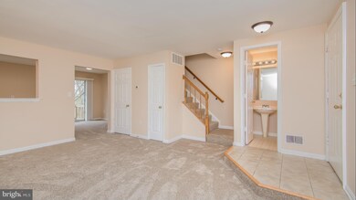 318 Moseby Ct, Manassas Park, VA 20111 - photo 2