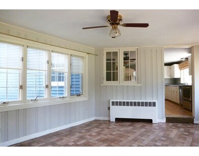 1343 Bradley Rd, Springfield, MA 01118 - photo 3