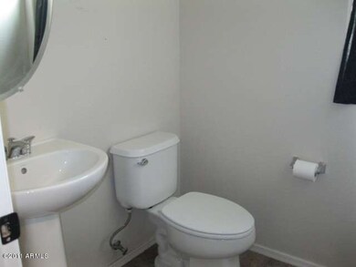 1/2 bath