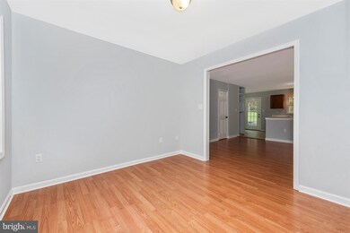 626 Tritapoe Dr, Knoxville, MD 21758 - photo 7