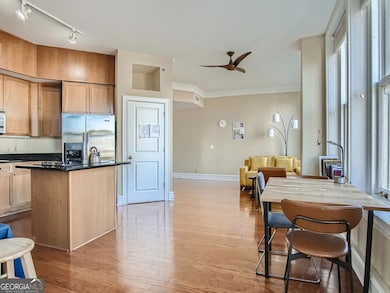 007 57 Forsyth Street NW Unit 9C.jpg