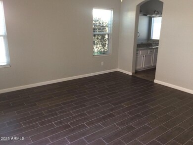 2240 E Aire Libre Ave, Phoenix, AZ 85022 - photo 7