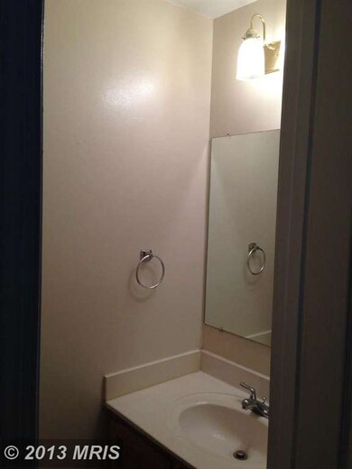 15654 Ensleigh Ln, Bowie, MD 20716 - photo 4