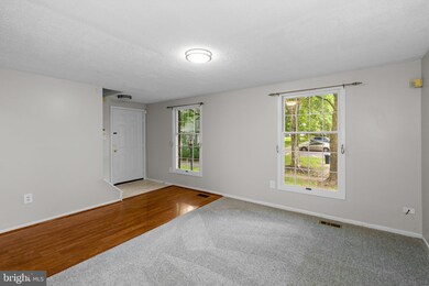 7348 Carved Stone, Columbia, MD 21045 - photo 2