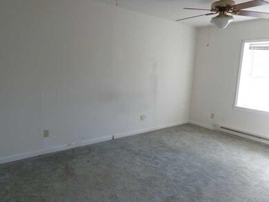 1593 Wert Faulkner Highway bedroom 1