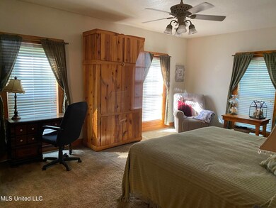 11010 Highway 613, Moss Point, MS 39562 - photo 5