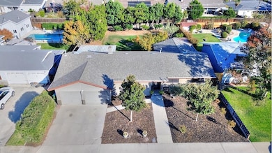 2040 Cumberland Dr, Turlock, CA 95382 - photo 2