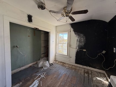 43038 Ohio 124, Pomeroy, OH 45769 - photo 7