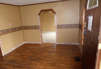 1021 Frankfort Rd, Lawrenceburg, KY 40342 - photo 4