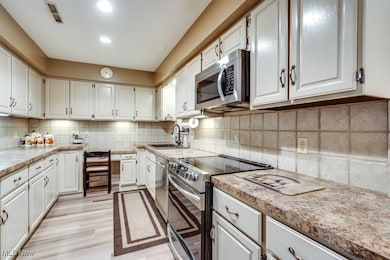 3404 S Smith Rd, Fairlawn, OH 44333 - photo 3