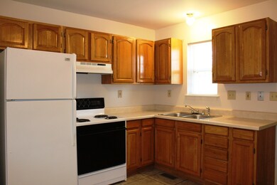 6542 Heathervale Ct, Newburgh, IN 47630 - photo 5