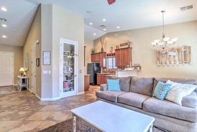 2301 E Pima Ave-19