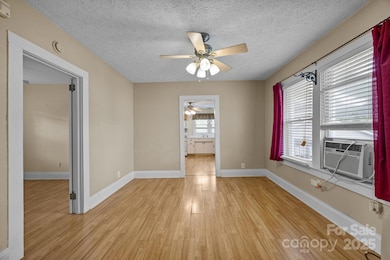 821 N Main St, Canton, NC 28716 - photo 6