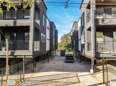 1105 Poindexter St unit B3, Fort Worth, TX 76102 - photo 7