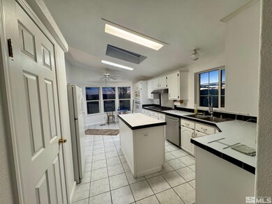 22575 Dorsey Ln, Lovelock, NV 89419 - photo 3