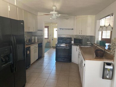 401 Gladys Ave, El Paso, TX 79915 - photo 3