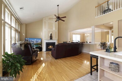 7405 Forests Edge Ct, Laurel, MD 20707 - photo 3