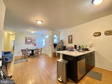 1620 W Jefferson St unit 1, Philadelphia, PA 19121 - photo 4