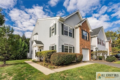 207 Windsong Cir unit 4, East Brunswick, NJ 08816 - photo 2