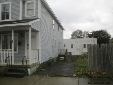 16 Osborne St, Albany, NY 12202 - photo 2