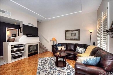 Living/Family Room with Gas Starter Fireplace, woo