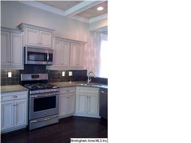 Stainless steel appliances, gas cooking, side by s