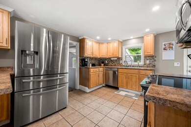 92 Front St, Merrimack, NH 03054 - photo 6