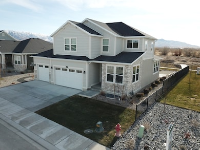 633 W Junegrass Ln, Tooele, UT 84074 - photo 2