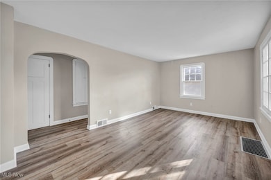 4773 Belle Meadow Rd, Mentor, OH 44060 - photo 5